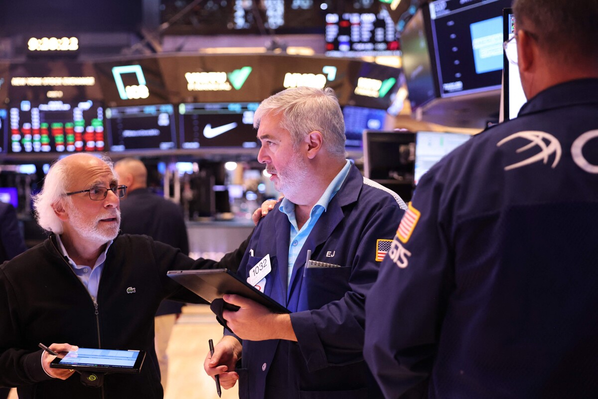 Японские акции растут на фоне комментариев ФРС о процентных ставках