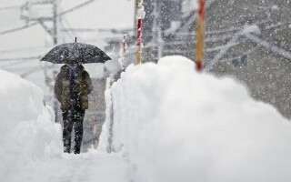 Heavy Snowfall in Japan Kills 30 People