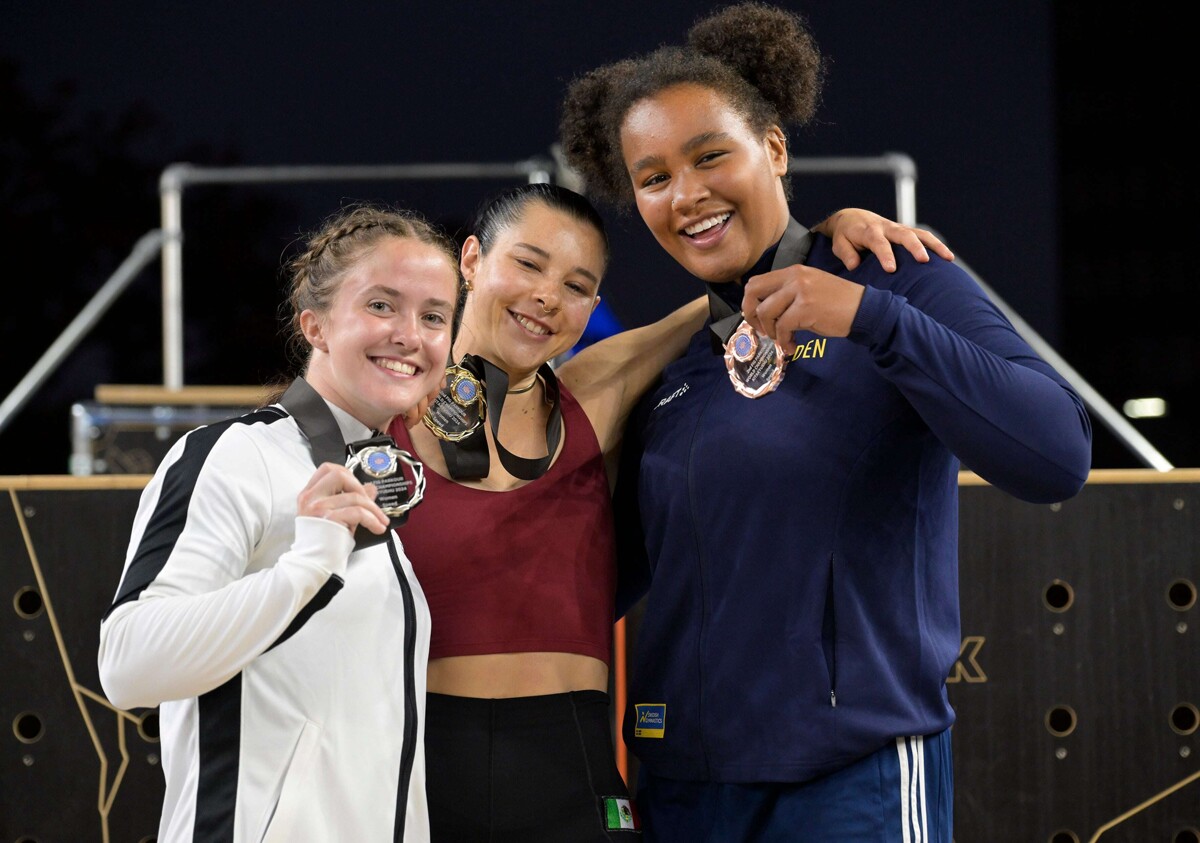 Элла Бусио выиграла чемпионат мира по паркуру в Японии