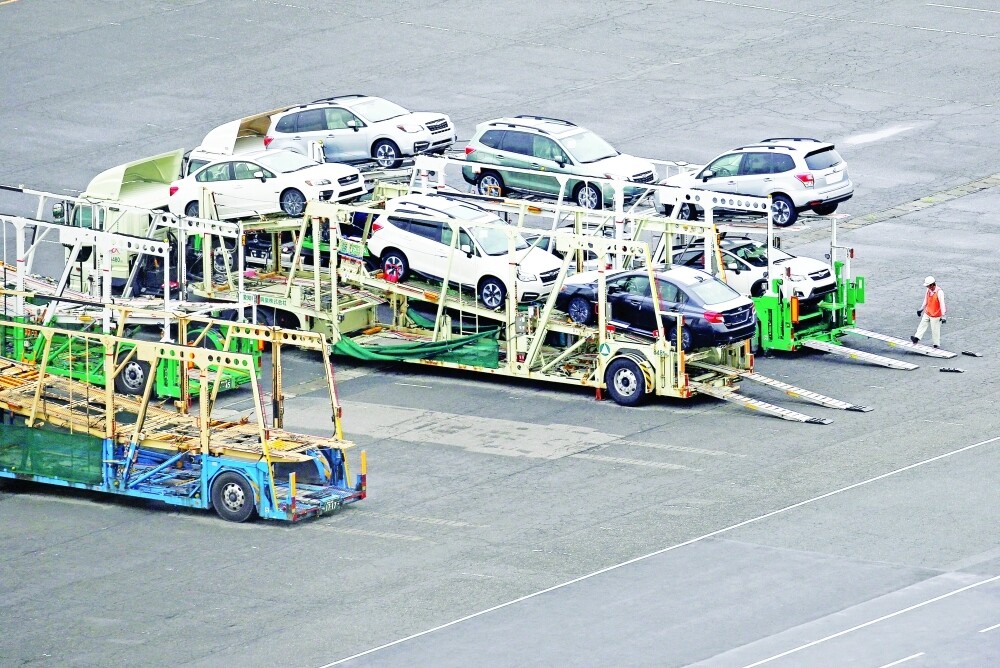 Japan's exports beat expectations in October