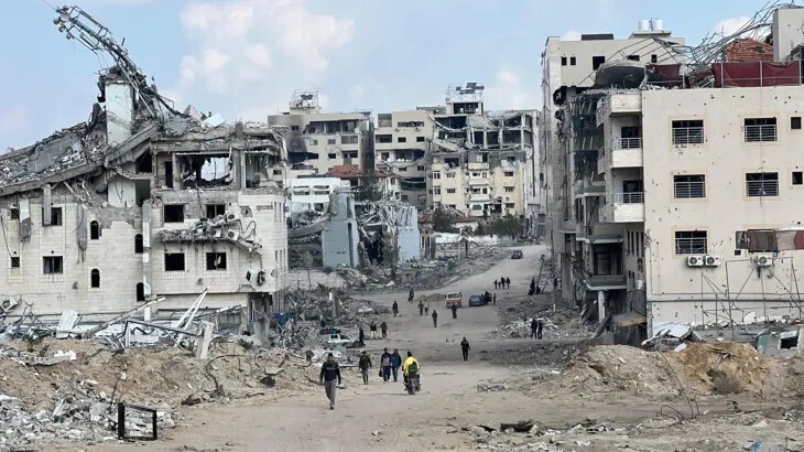 Премьер-министр Японии рассматривает изменения в политике