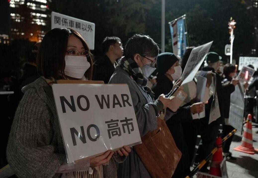 Japanese Citizens Demand PM's Resignation Over Taiwan Remarks