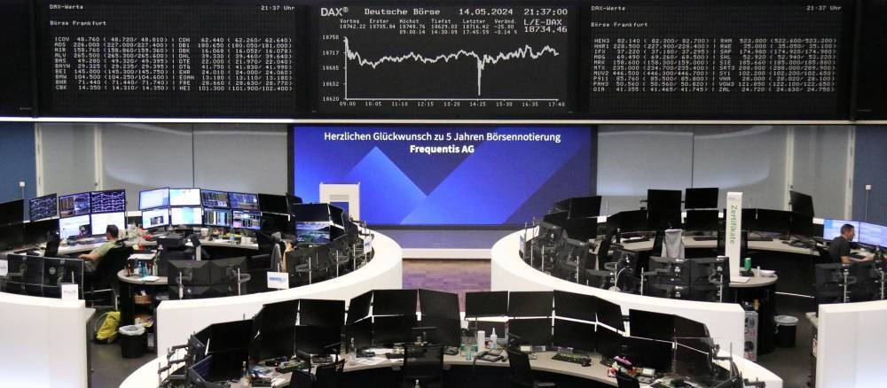 Акции в Японии и Европе показывают разнонаправленные результаты в связи с последними отчетами о прибылях компаний