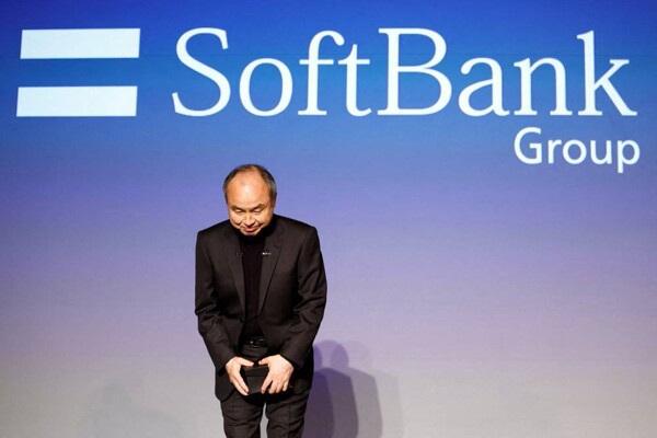 SoftBank Reports Surprise 2.5 Trillion Yen Profit