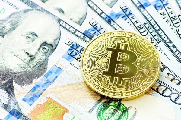 Доллар не смог преодолеть барьер в 160 иен из-за опасений по поводу японского вмешательства