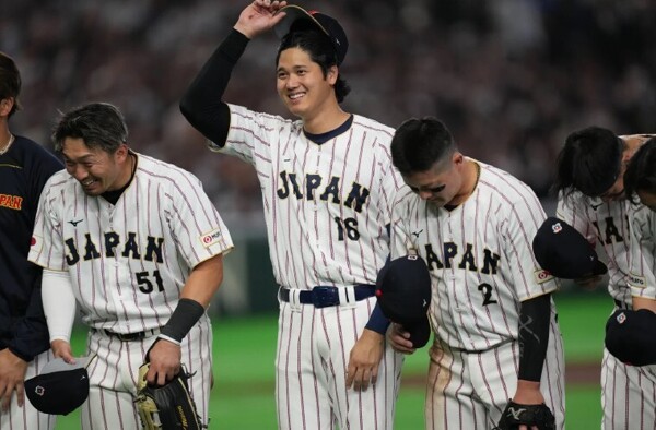 Japan secures first place in Group C of World Baseball Classic