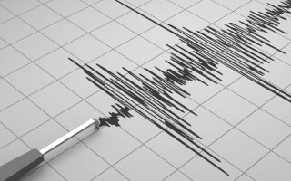 6.2 Magnitude Earthquake Strikes Western Japan