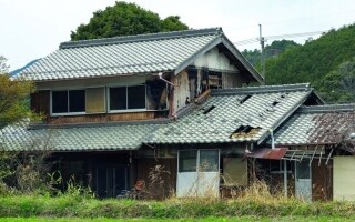 Япония сталкивается с кризисом миллионов заброшенных домов