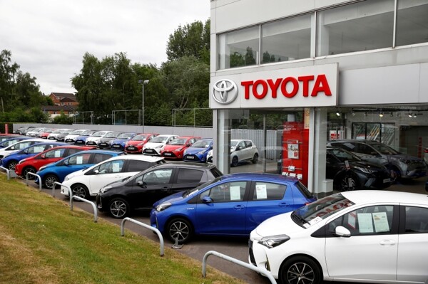 Toyota Sales Rise in October on U.S. Demand