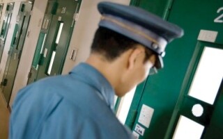 Japanese Elderly Choose Prison Over Poverty