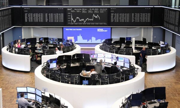 Японские акции растут в ожидании снижения процентных ставок